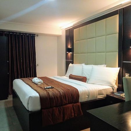Presken Hotels @ アブジャ エクステリア 写真
