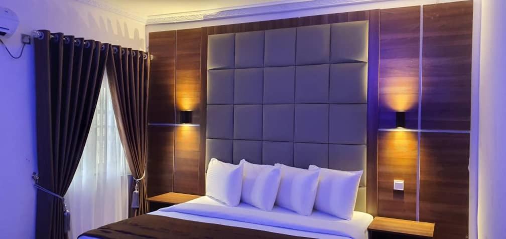 Presken Hotels @ アブジャ エクステリア 写真