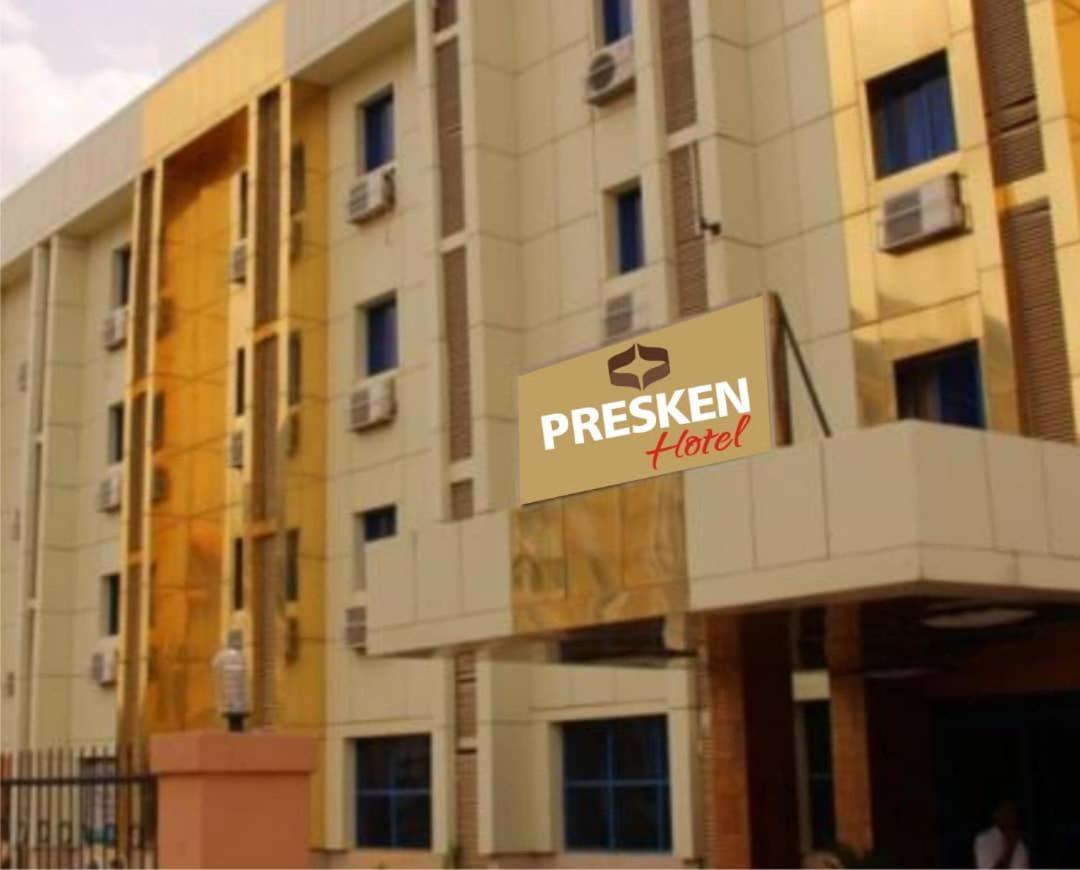 Presken Hotels @ アブジャ エクステリア 写真